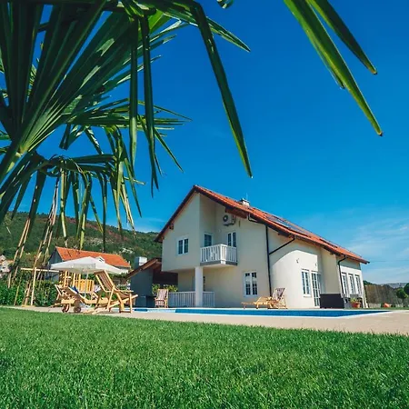 Villa Antonia *