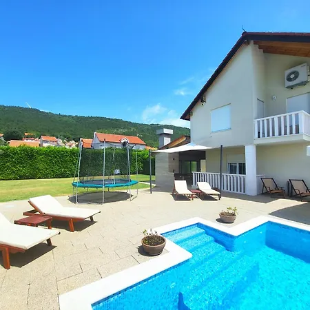 Villa Antonia Velika Cista (Split-Dalmatia)
